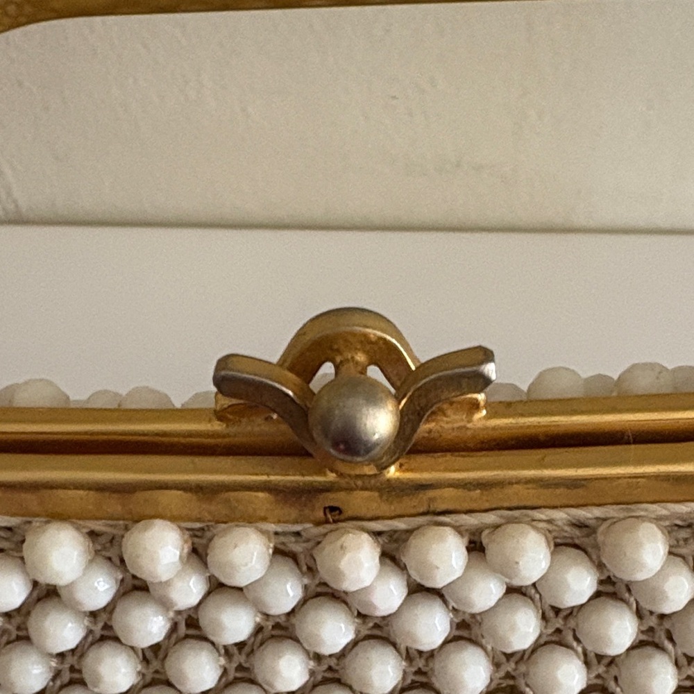Vintage beaded 1950’s handmade in Hong Kong - Picture 9 of 14